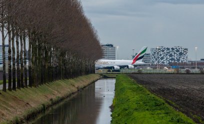 W Brukseli trwa dyskusja nad sposobami ograniczenia ekspansji linii chińskich i arabskich