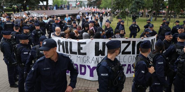 Luka w ustawie o zgromadzeniach pozwala wodzić za nos służby