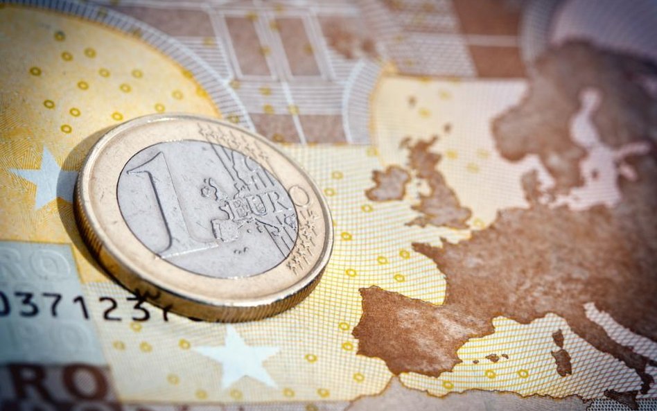 Kraj niegotowy na euro może stracić na jego przyjęciu