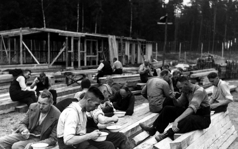 Pierwsi więźniowie w obozie Stutthof, jesień 1939 r