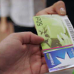 Bony darowane przez firmę to opodatkowane świadczenie rzeczowe dla pracowników