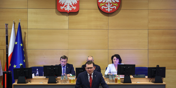 Konflikt w PiS w Małopolsce trwa. Ojciec prezydenta nie przerwie obrad 1 lipca