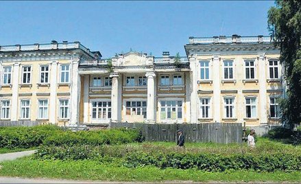 Tu radzieccy lotnicy mieli swój klub oficerski (siedziba książęcego rodu Druckich-Lubeckich w Szczuc