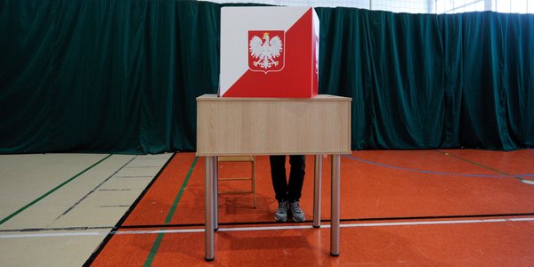 Wygrał fortunę, obstawiając u bukmachera wynik wyborów. Dopiero sąd zmusił firmę do wypłaty