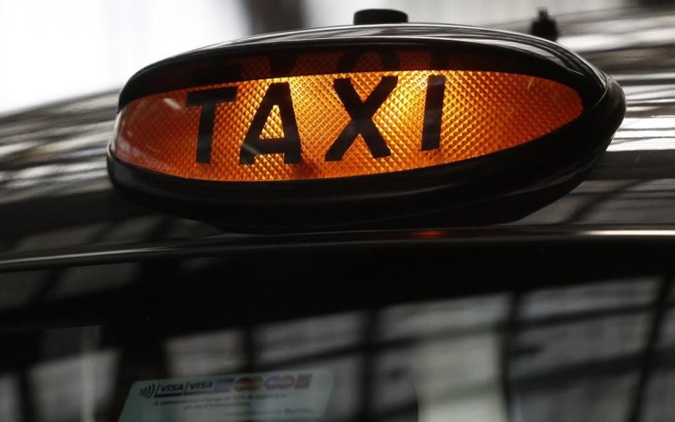 Londyńskie taksówki dla Europy