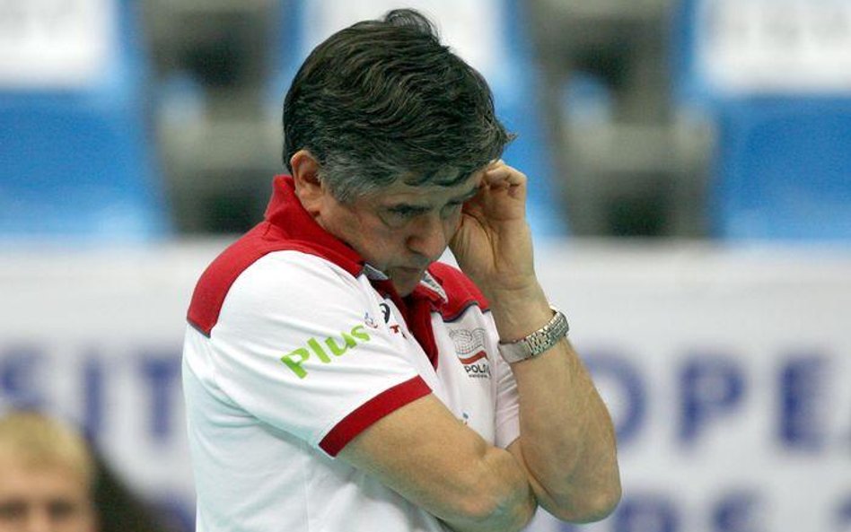 Trener siatkarzy, Raul Lozano ma sporo zmartwień przed turniejem olimpijskim w Pekinie