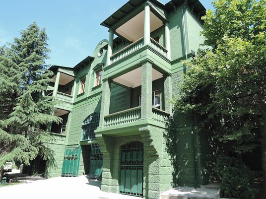 Jedna z licznych rezydencji Stalina: letnia dacza na terenie sanatorium Green Grove w Soczi. Obecnie