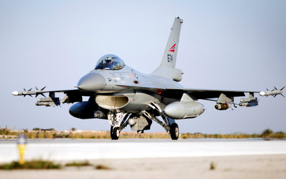 Parlament Rumunii zaaprobował plan zakupu 32 używanych samolotów bojowych Lockheed Martin F-16AM/BM 