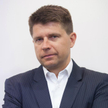Petru: Polska jest na kolanach
