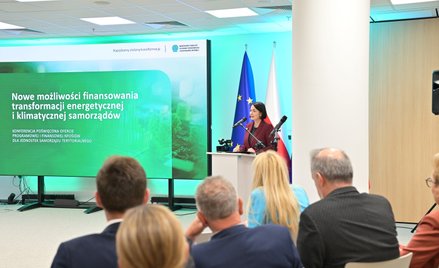 Podczas konferencji „Nowe możliwości finansowania transformacji energetycznej i klimatycznej samorzą