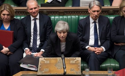 Theresa May poda się do dymisji 10 czerwca?