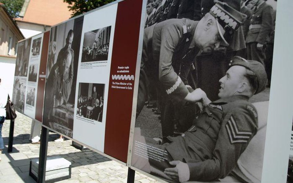 Wystawa "Generał Władysław Sikorski. Polityk i żołnierz" w Krakowie