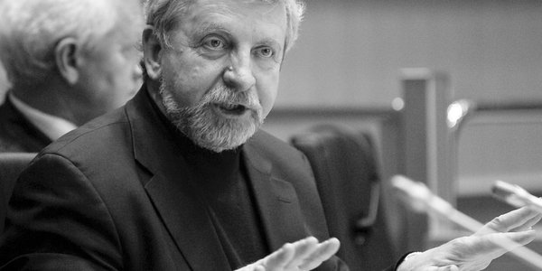 Belarusian opposition symbol Aleksander Milinkiewicz dies