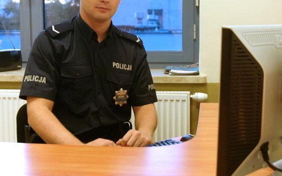 Policja: objęcie innego stanowiska nie tylko przez mianowanie
