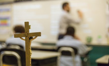 Liczba lekcji religii została zrównana z liczba lekcji etyki