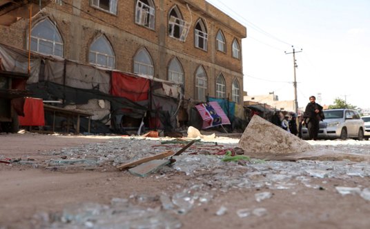 W wybuchu w meczecie w Mazar-i-Szarif zginęło co najmniej 12 osób