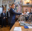 Wybory parlamentarne we Francji. Wygrywa partia Macrona