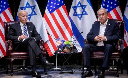 Spotkanie prezydenta USA Joe Bidena z premierem Izraela Beniaminem Netanjahu w październiku ubr. r.