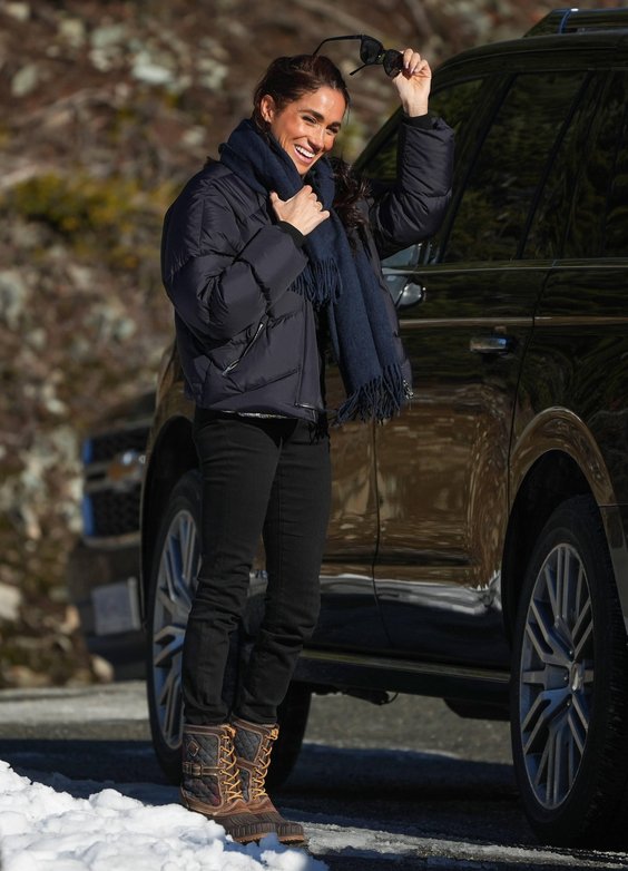 Meghan Markle w Kanadzie w kurtce Hermes i butach Sorel Joan of Arctic - 15 II 2024 r.