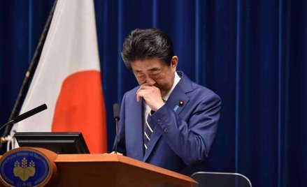 Japonia: Premier będzie unikał wicepremiera. Z powodu wirusa