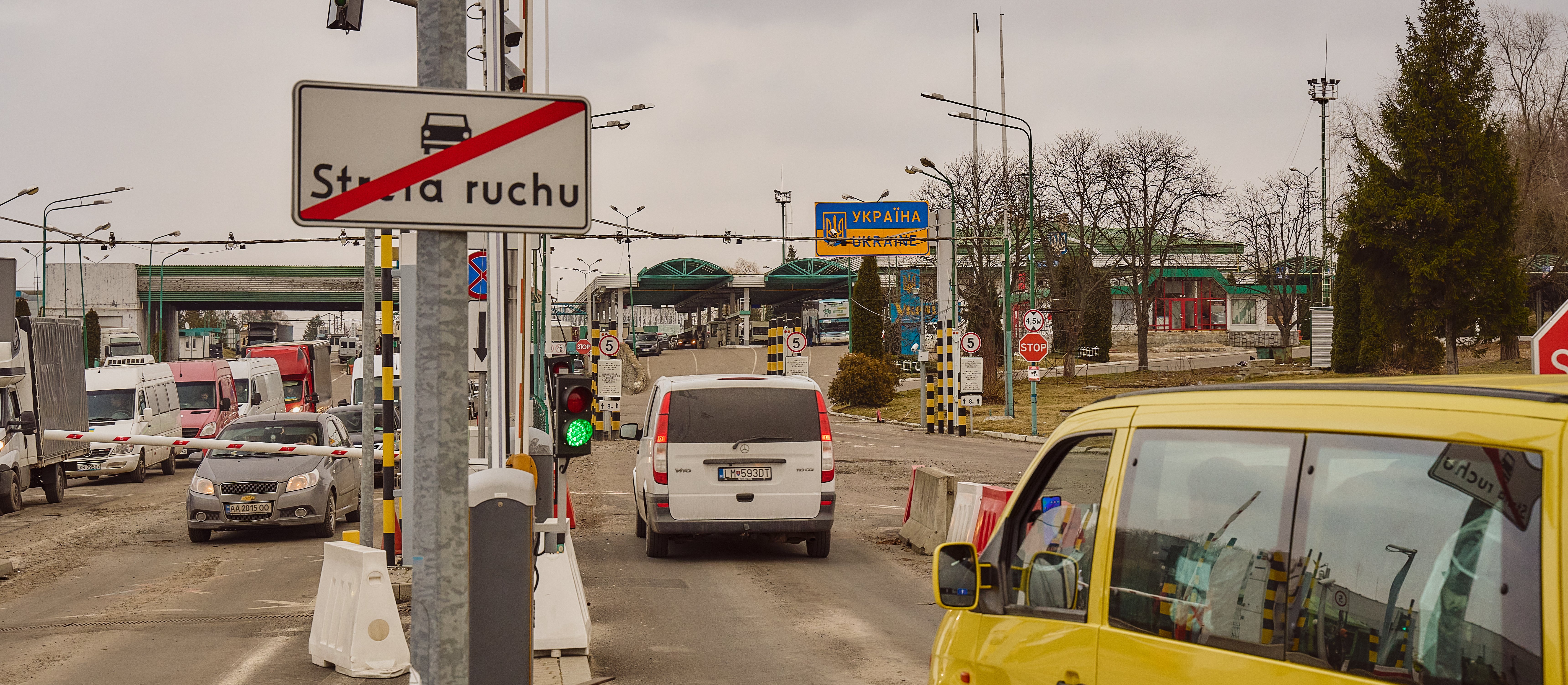 Młodzi mężczyźni z Ukrainy ruszyli do Polski. To efekt decyzji Kijowa
