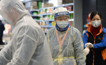 Chińscy naukowcy: Inkubacja koronawirusa może trwać 24 dni