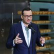 Premier Mateusz Morawiecki podczas wizyty w piekarni Żytnia w Dąbrówce, 2 lutego