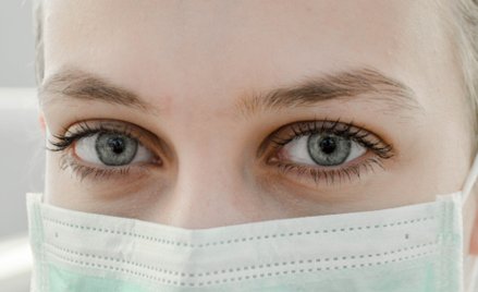 Anglicy mówią: dość. Koniec reklam operacji plastycznych kierowanych do dzieci
