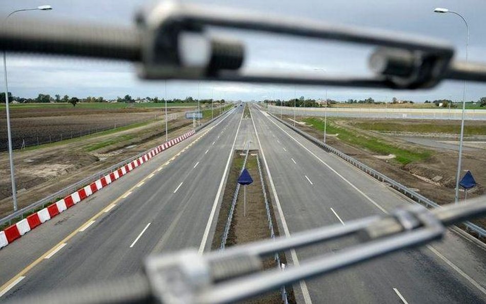 Na autostradach A2 i A4 drogowcy rozpoczynają remonty