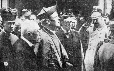 Rada Regencyjna Królestwa Polskiego. Od lewej: Józef Ostrowski, abp Aleksander Kakowski i książę Sta