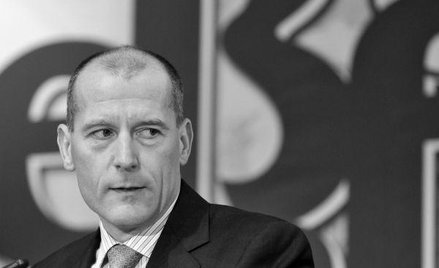 Rezygnację z zajmowanego stanowiska prezes Narodowego Banku Czech, Zdenek Tuma