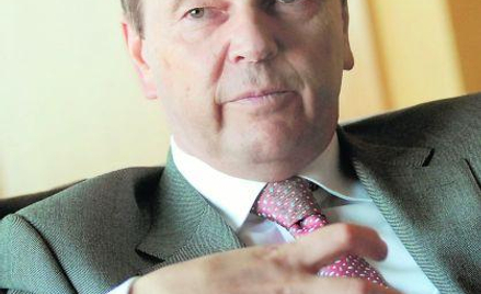 Zbigniew Jakubas, największy akcjonariusz Optimusa, nie zamierza się pozbywać papierów technologiczn