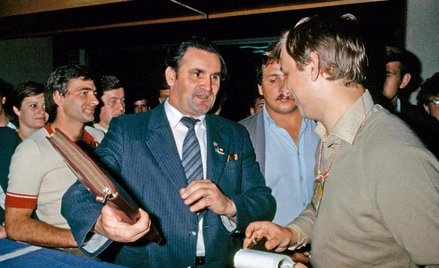 Teczka należała do instrumen- tarium władzy już w PRL. W?kuluarach IX?Zjazdu PZPR?szczególnie sprawd