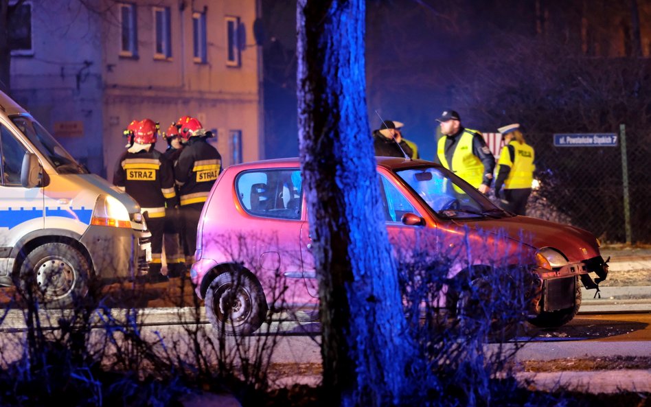 Sąd wezwał do odbioru Fiata Seicento, który brał udział w wypadku z Beatą Szydło