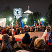AP: Populistyczny polski rząd chce wyrzucać z pracy sędziów