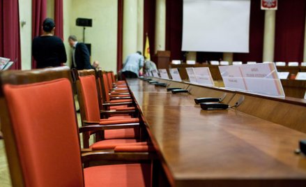 Kara administracyjna za przekroczenie terminu na uchwałę samorządu - wyrok NSA