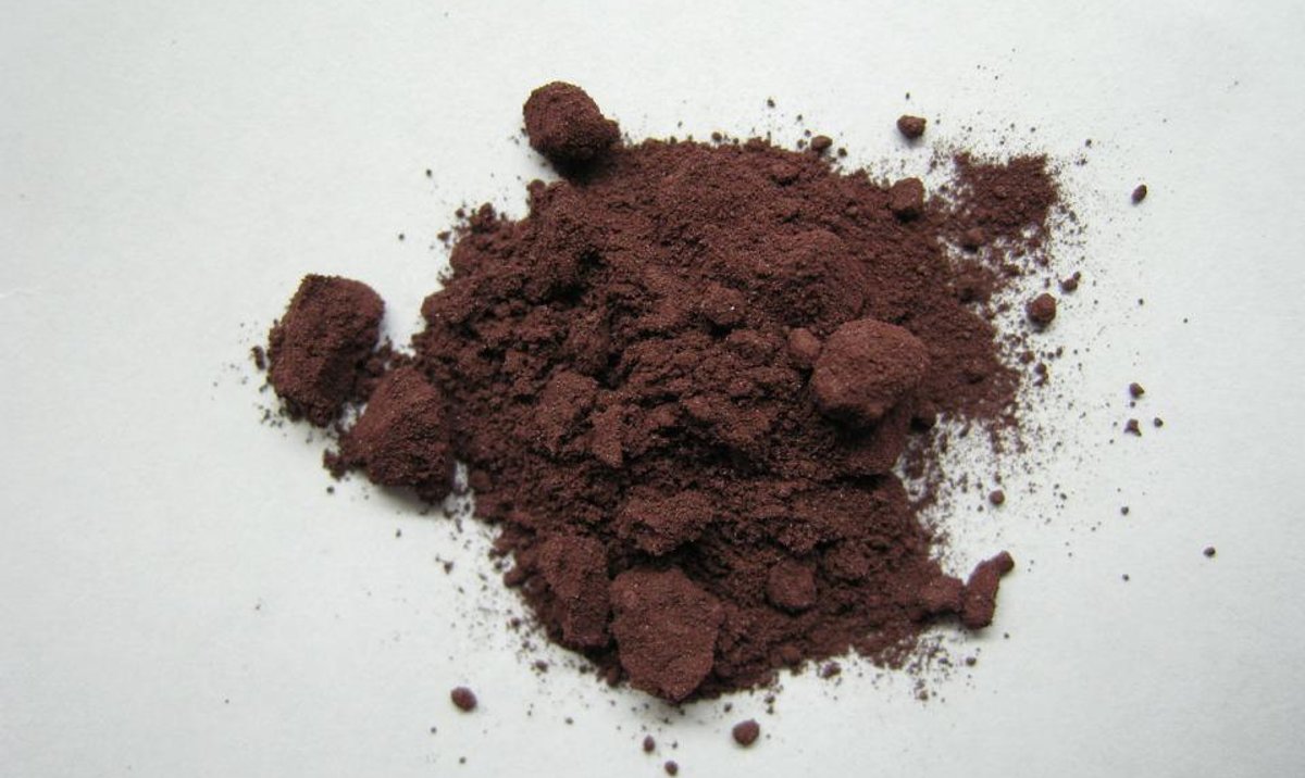 красный неметалл. красный фосфор фото. цвет неметаллов в химии. красный фосфор неметалл??. цвет простых веществ неметаллов.