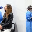 Rząd daje 48 godzin podróżnym na zrobienie testu. To skróci im izolację