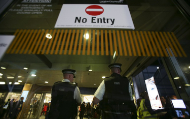 Alarm chemiczny na londyńskim lotnisku City Airport