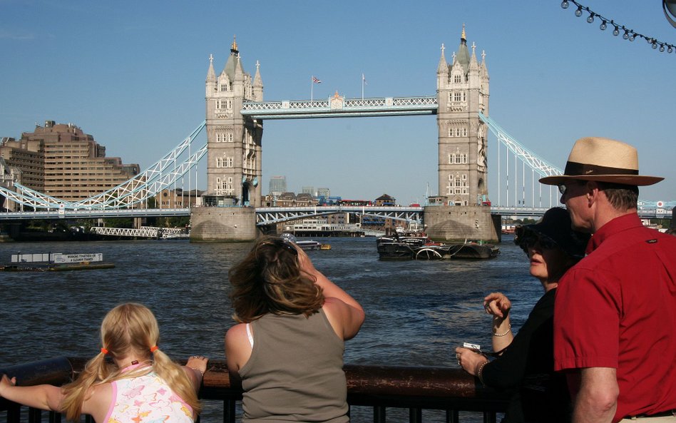 VisitBritain dopłaci biurom podróży do zagranicznych turystów