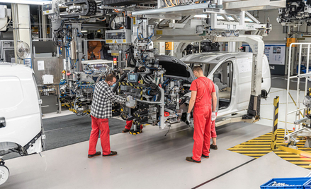 Dla uruchomienia na linii Volkswagena Caddy produkcji Golfa w 2027 r. nie będzie trzeba rozbudowywać