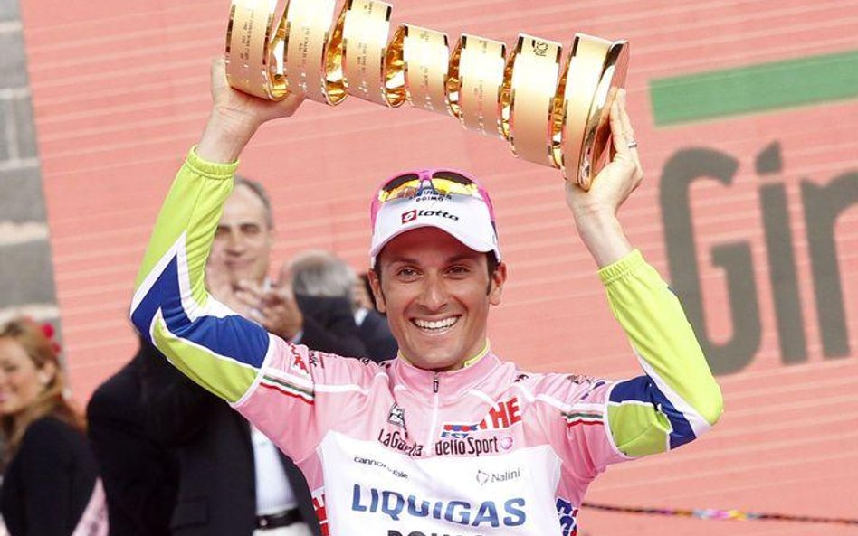 Ivan Basso drugi raz w różowej koszulce
