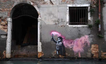 Powódź w Wenecji zalała dzieło Banksy'ego