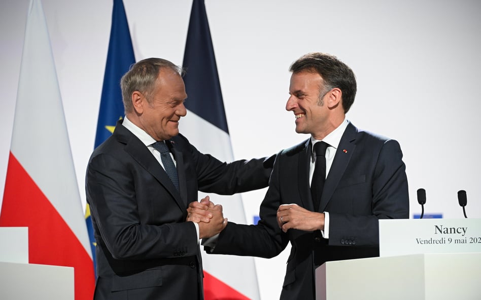 Donald Tusk i Emmanuel Macron