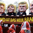 Karnawałowa platforma podczas tradycyjnej parady w „Różowy Poniedziałek” w zachodnich Niemczech. Prz