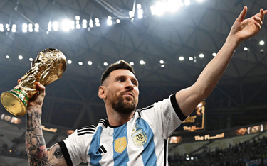 Leo Messi spełnił marzenie o triumfie na mundialu, a teraz leci podbijać Amerykę. Za kilka dni ma za