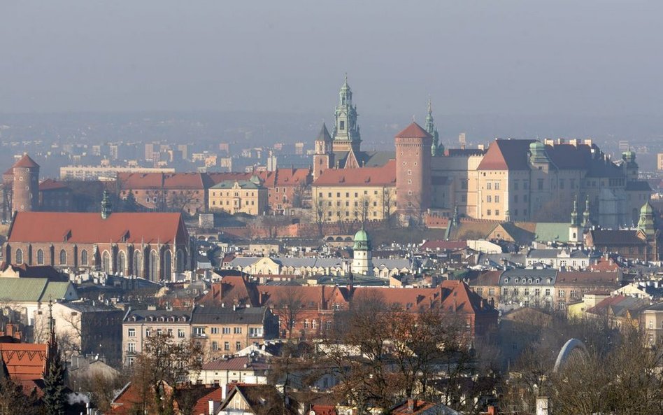 Małopolska: Niemal co 10 zakażony jest niepełnoletni