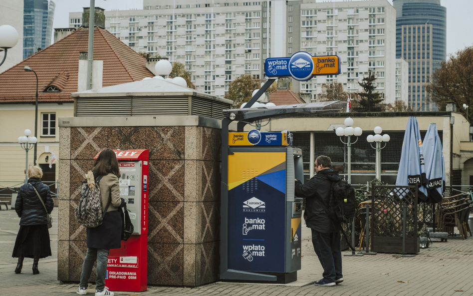 Nastroje prawie jak przed wojną