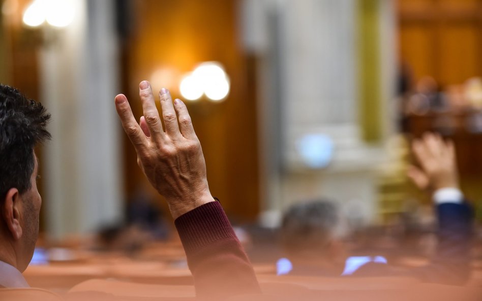 O wyniku głosowania przesądził tylko jeden głos