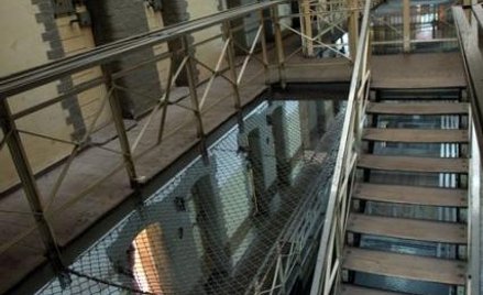 12 lat więzienia może orzec sąd za seksualne wykorzystanie osoby poniżej 15. roku życia